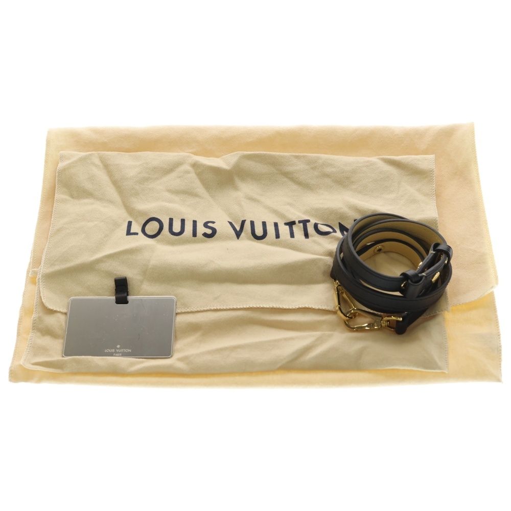 Louis Vuitton Twist MM 2-Way Shoulder Bag Black — view 6