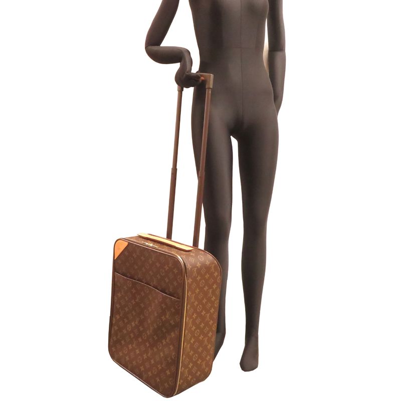 Louis Vuitton Travel Bag — view 8