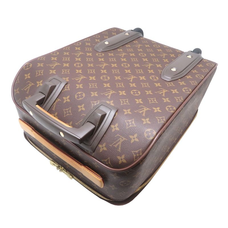 Louis Vuitton Travel Bag — view 4