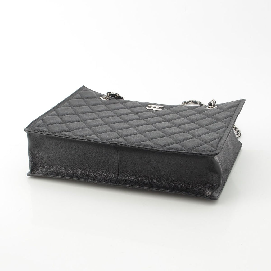 Chanel 23k Caviar Leather Quilted CC Logo Chain Tote Black Silver — view 6