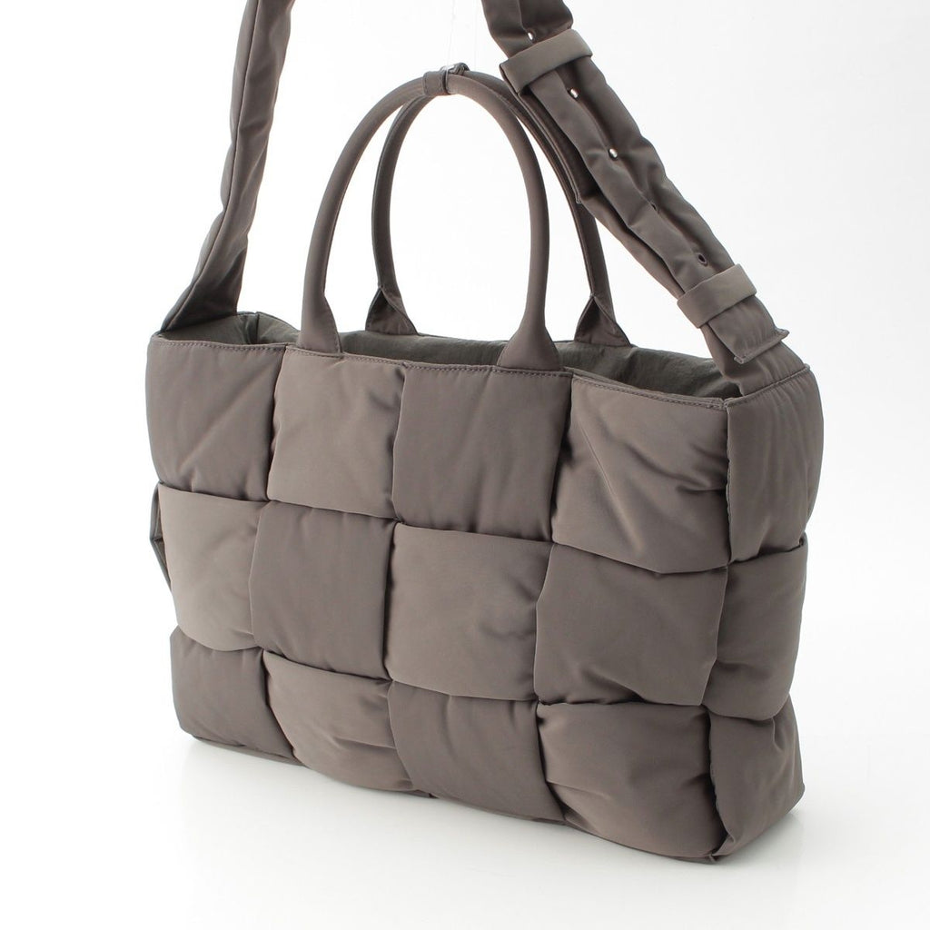 Bottega Veneta Maxi Intrecciato Arco Nylon Large 2-Way Shoulder Tote Gray Moss — view 2