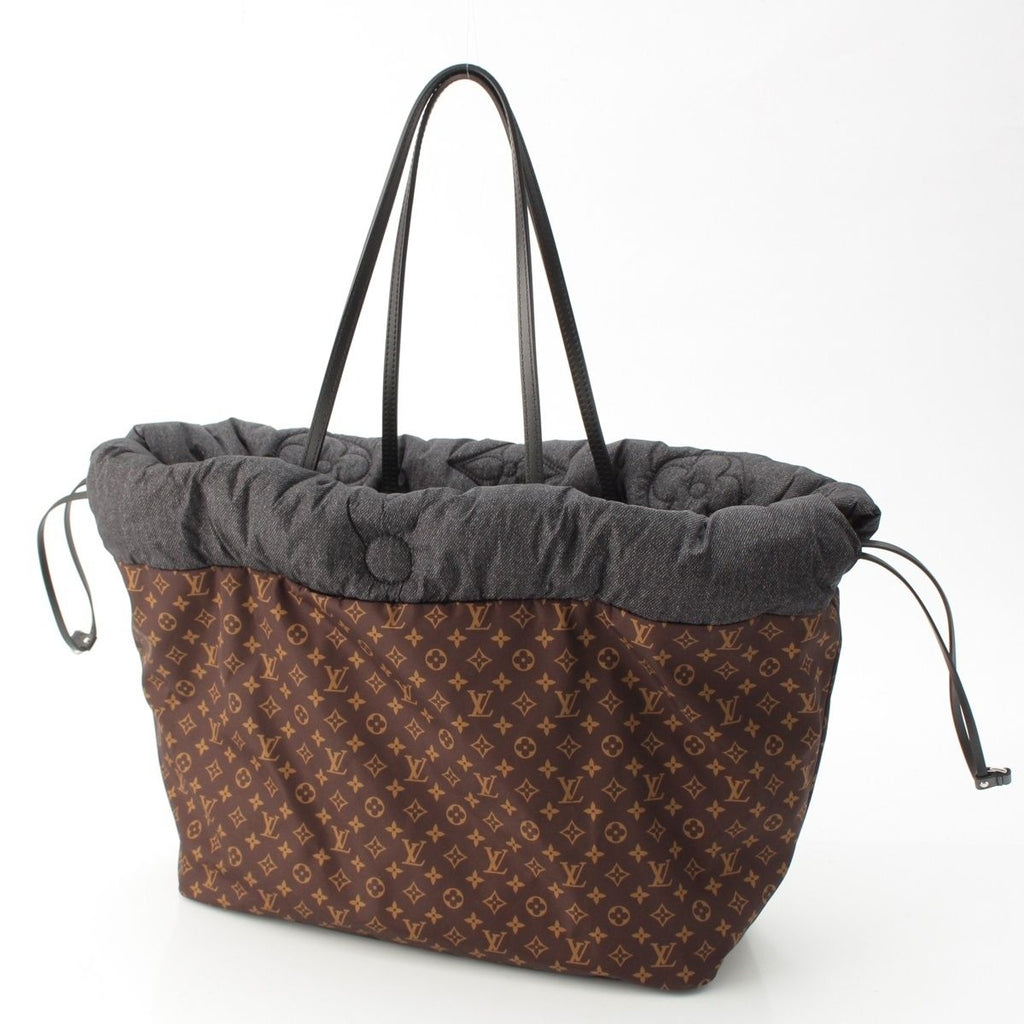 Louis Vuitton Neverfull Inside Out MM Nylon Reversible Tote Black — view 8