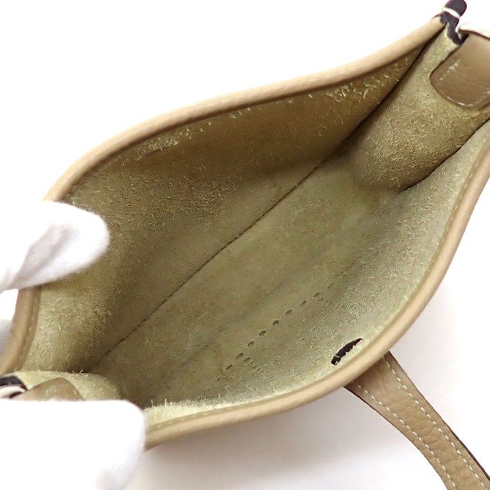Hermes Shoulder Bag Evelyne TPM Amazone Trench White Taurillon Clemence Silver — view 5