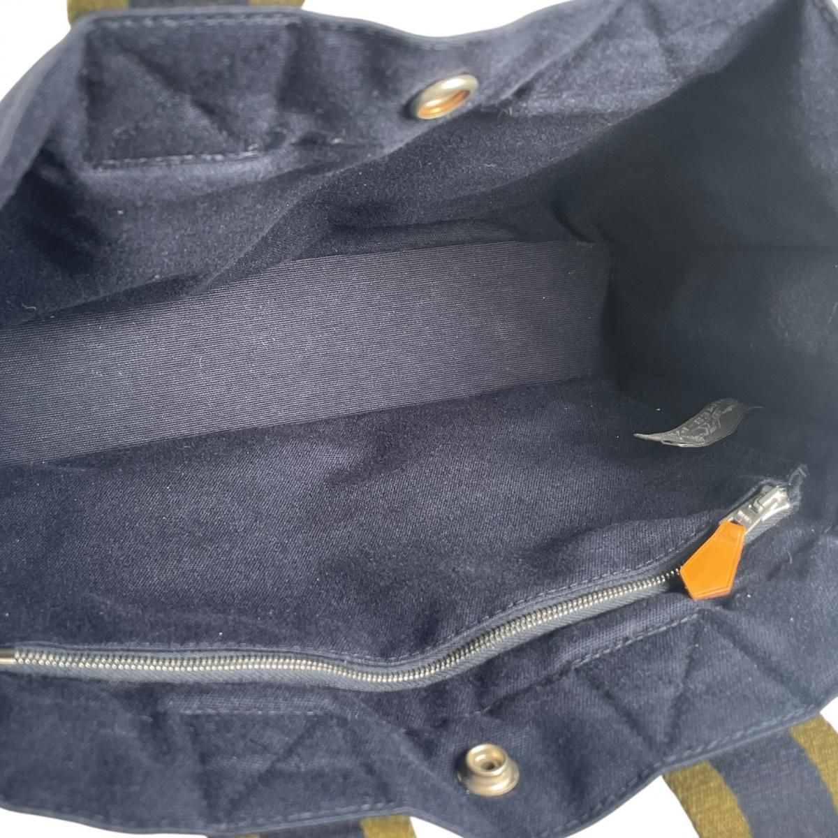 Hermes Tote Fourre Tout PM Handbag Navy — view 9