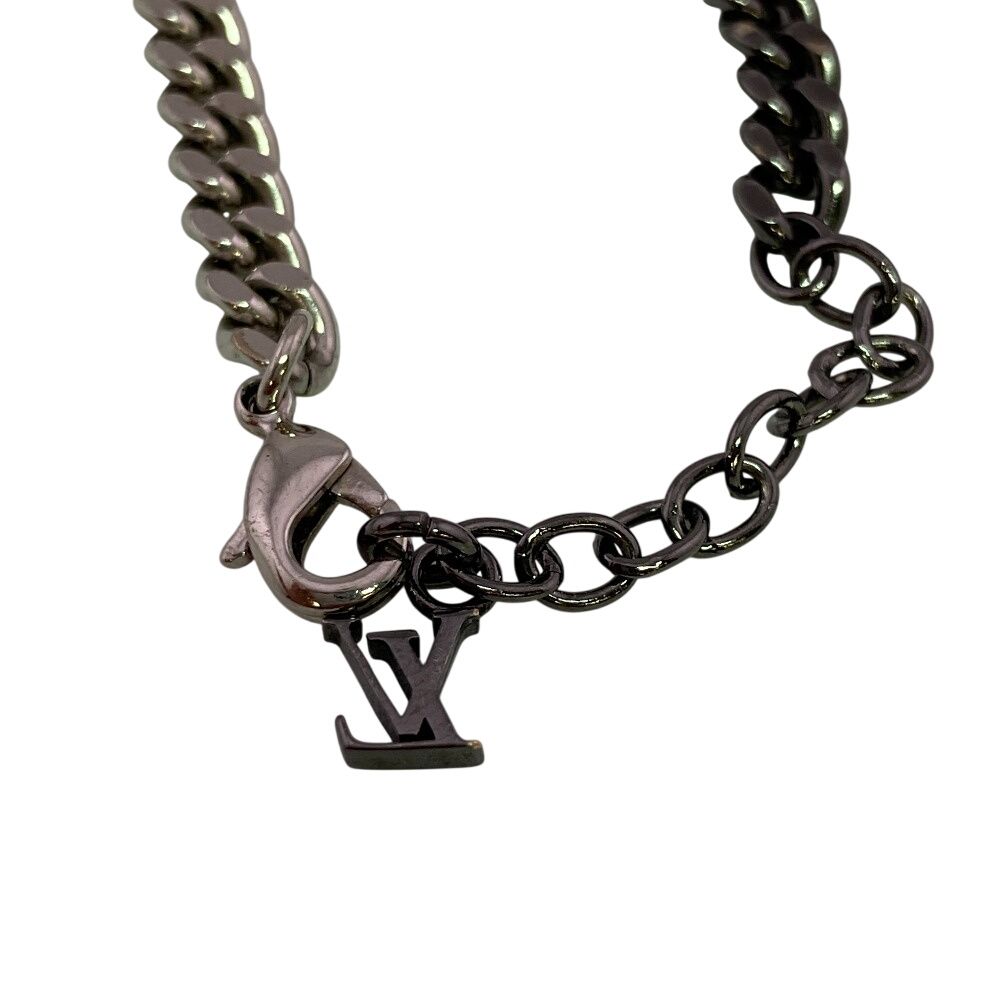 Louis Vuitton LV Instinct Metal Bracelet Silver — view 3