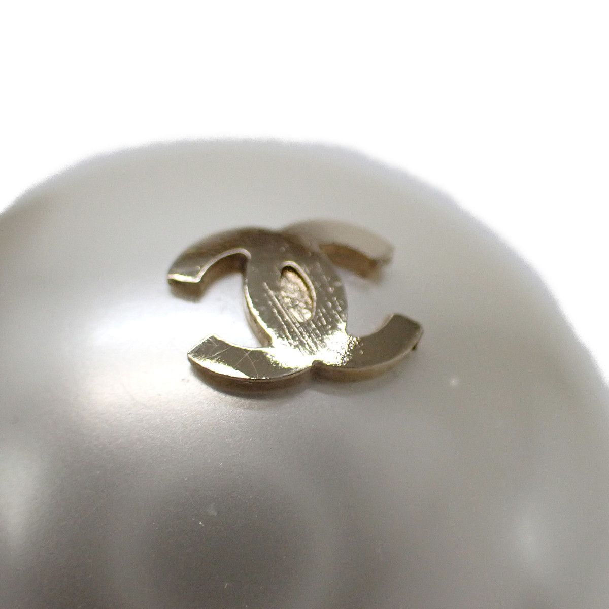 Chanel Pearl Scrunchie Hair Black — view 5