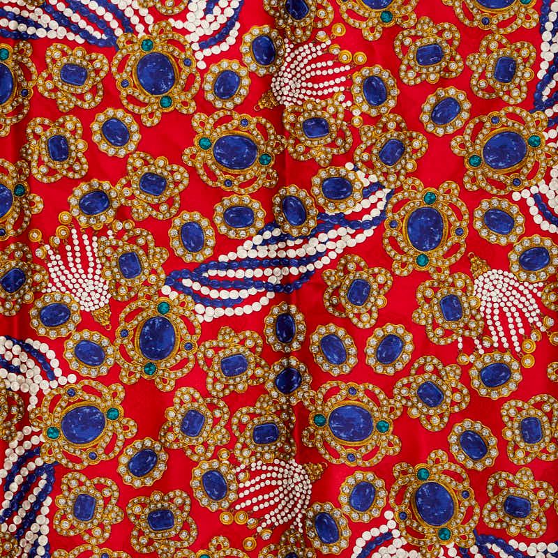 Chanel Gem Pattern Red — view 2