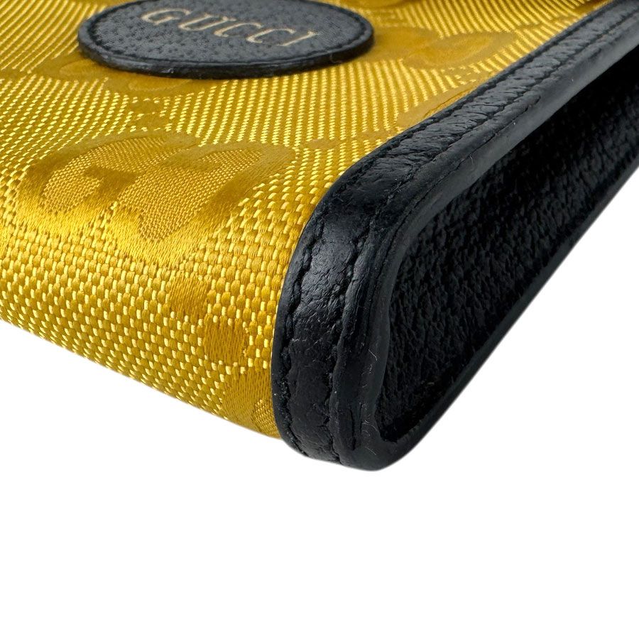 Gucci Phone Pouch Shoulder Bag Off the Grid — view 9