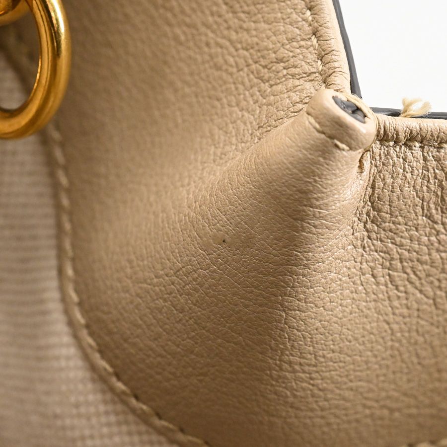 Gucci Tote Diana Small — view 9