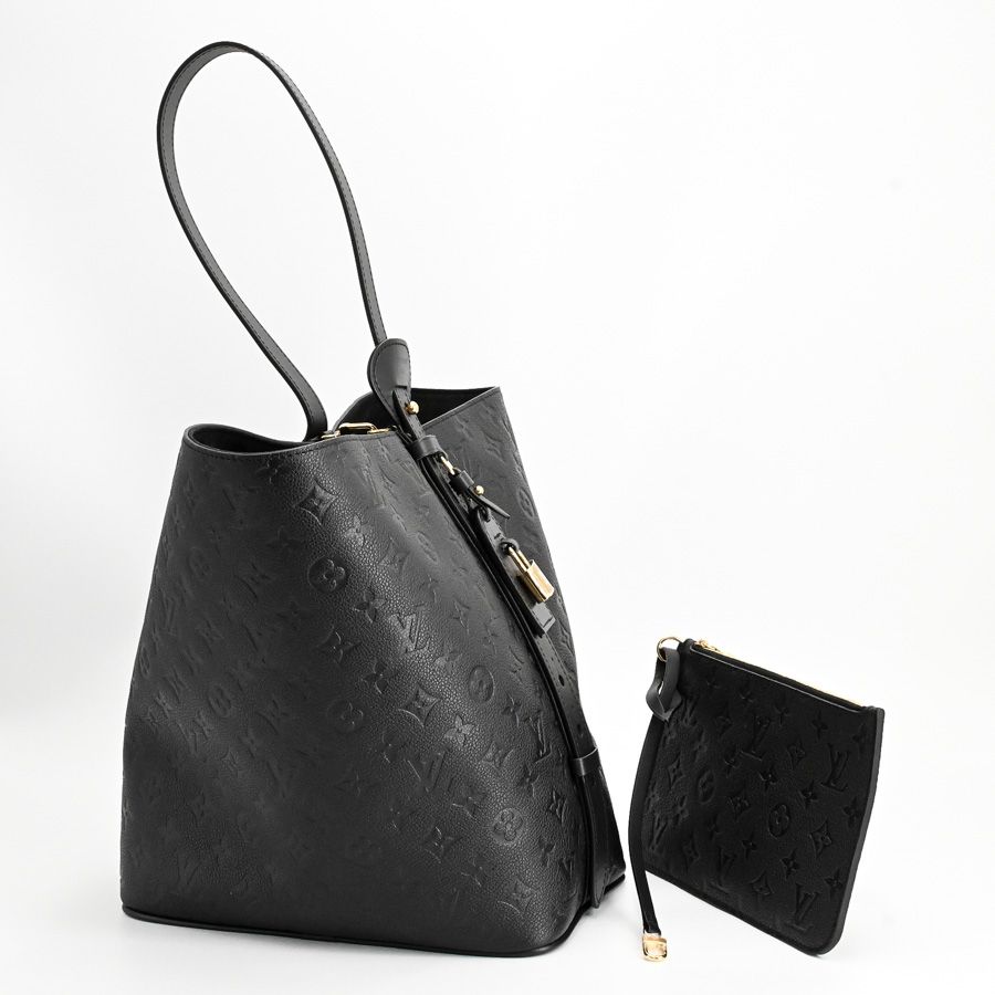 Louis Vuitton Handbag All in GM — view 2