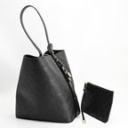 Louis Vuitton Handbag All in GM — view 2