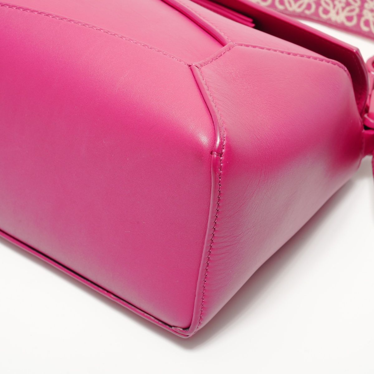 Loewe Shoulder Bag Puzzle Edge 2-Way Leather — view 6