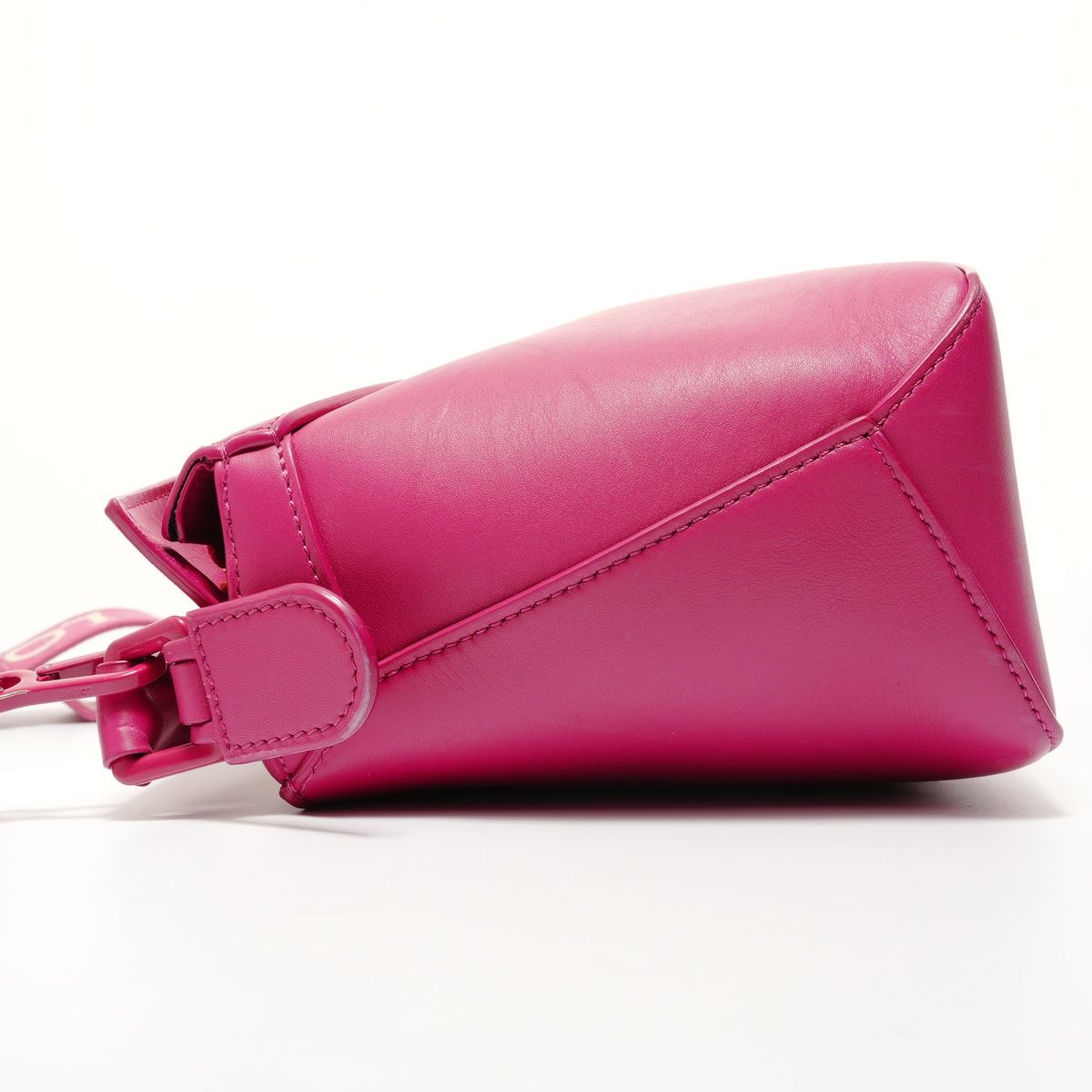 Loewe Shoulder Bag Puzzle Edge 2-Way Leather — view 3