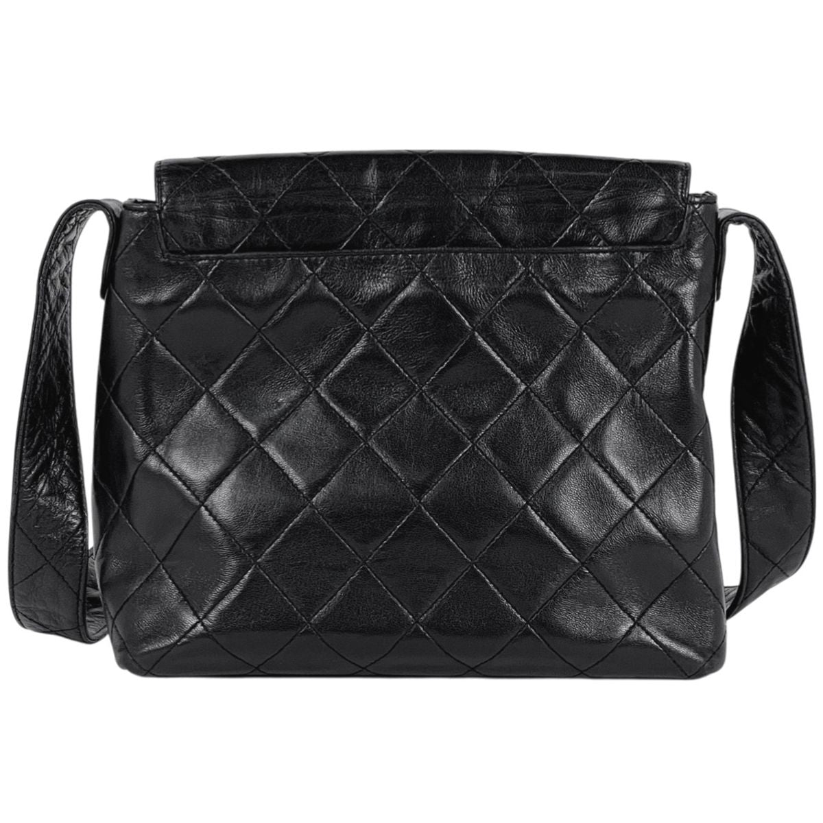 Chanel CC Logo Shoulder Bag Quilted Leather Black — view 3