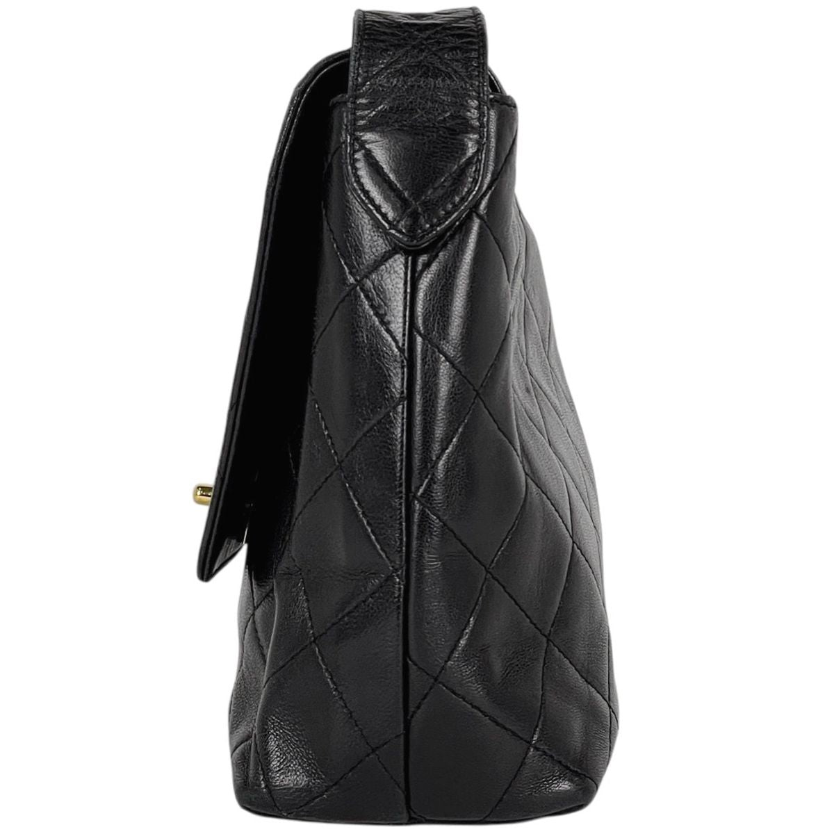 Chanel CC Logo Shoulder Bag Quilted Leather Black — view 2