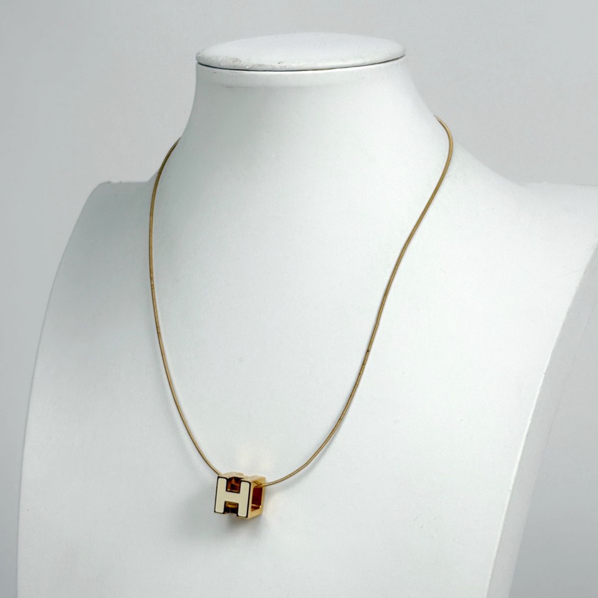 Hermes Cage Ash Cube Necklace Logo Gold Plated White — view 5