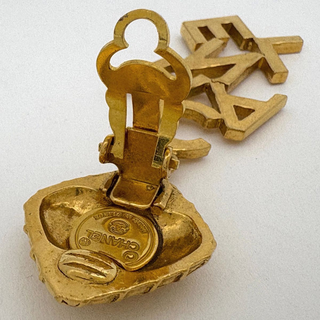 Chanel Logo Earrings Quilted Swing Large Gold Plated — view 3