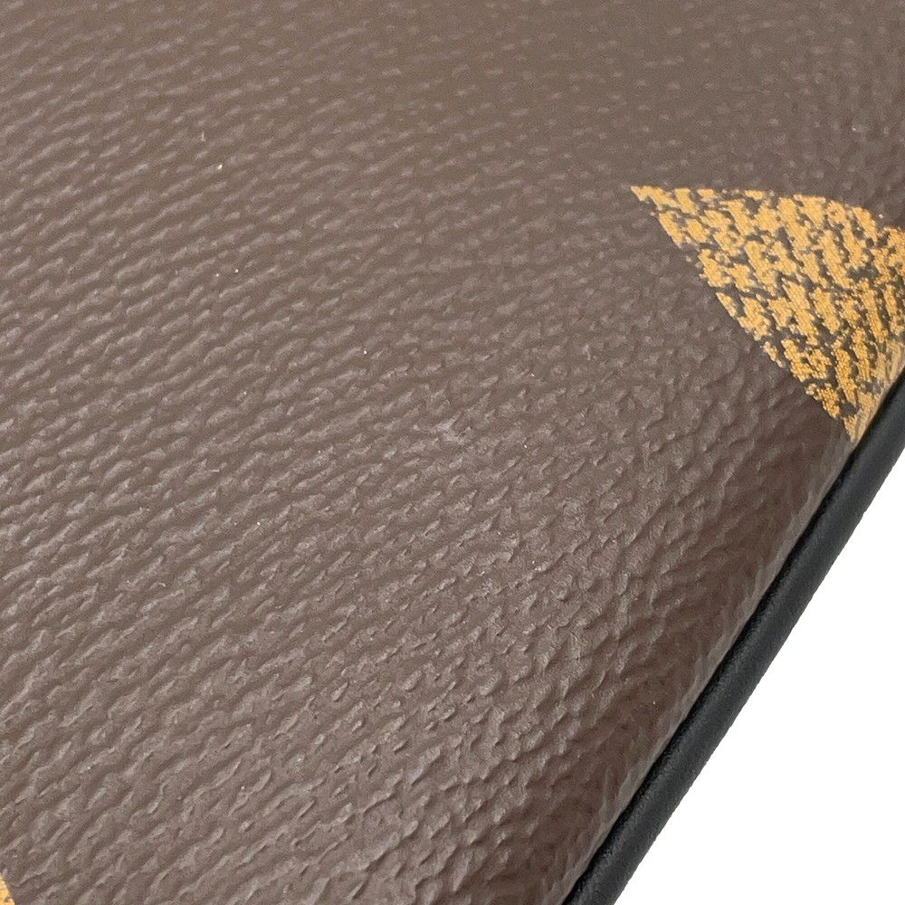 Louis Vuitton Pouch Monogram Reverse Giant Pochette Trio Coin Case Black — view 8