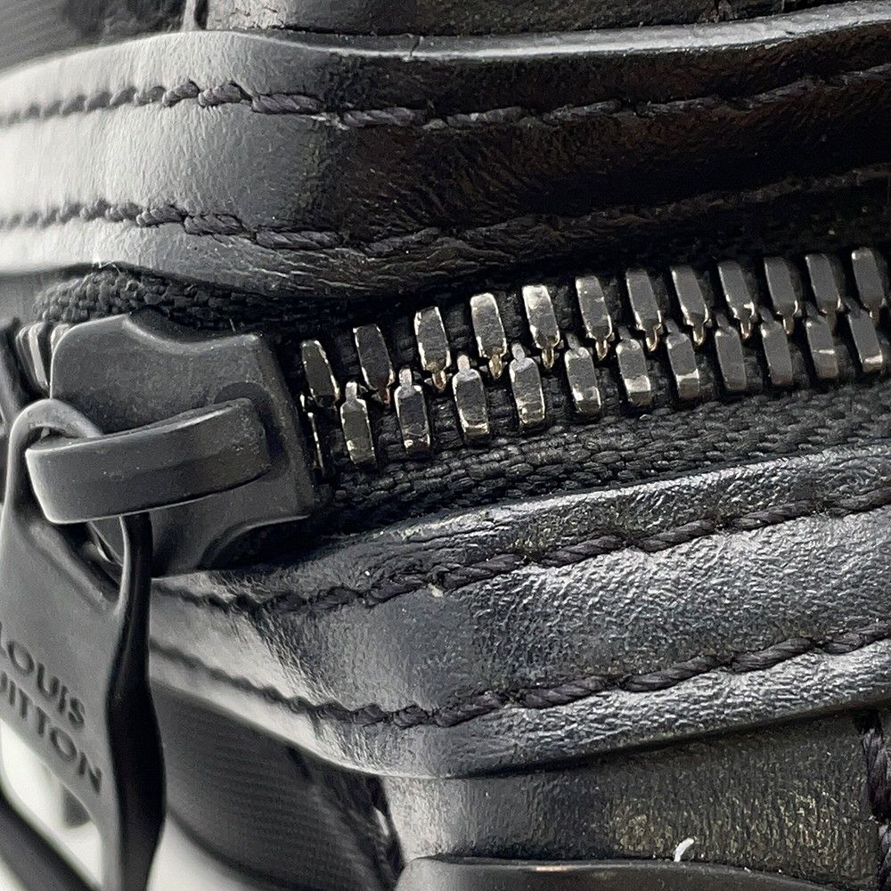 Louis Vuitton Shoulder Bag Monogram Mesh Leather Soft Trunk Embroidery Black — view 7