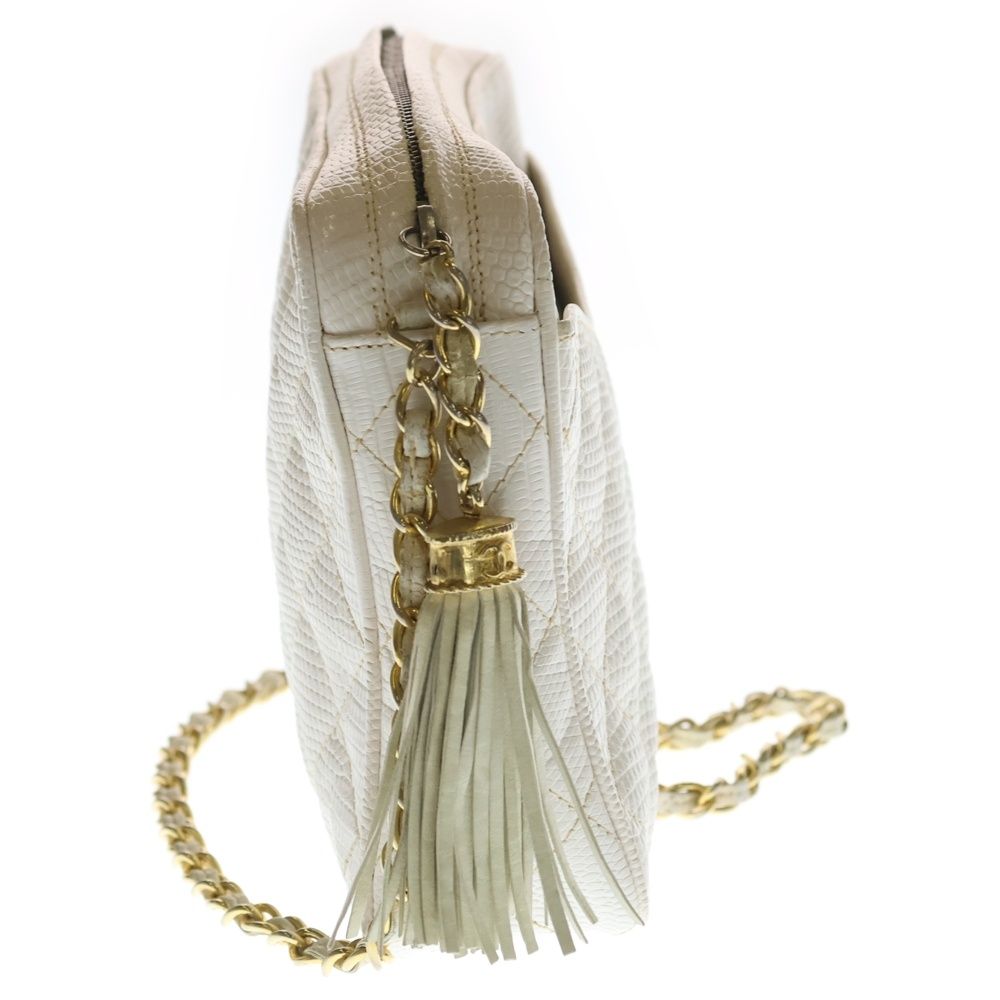 Chanel CC Logo Fringe Chain Shoulder Bag White — view 3