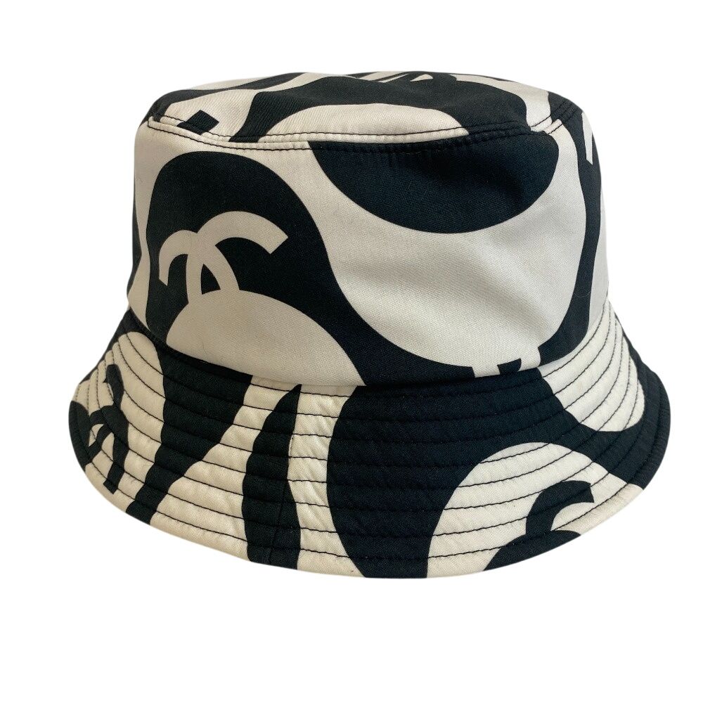 Chanel Bucket Hat CC Logo Cotton Hat Black — view 2