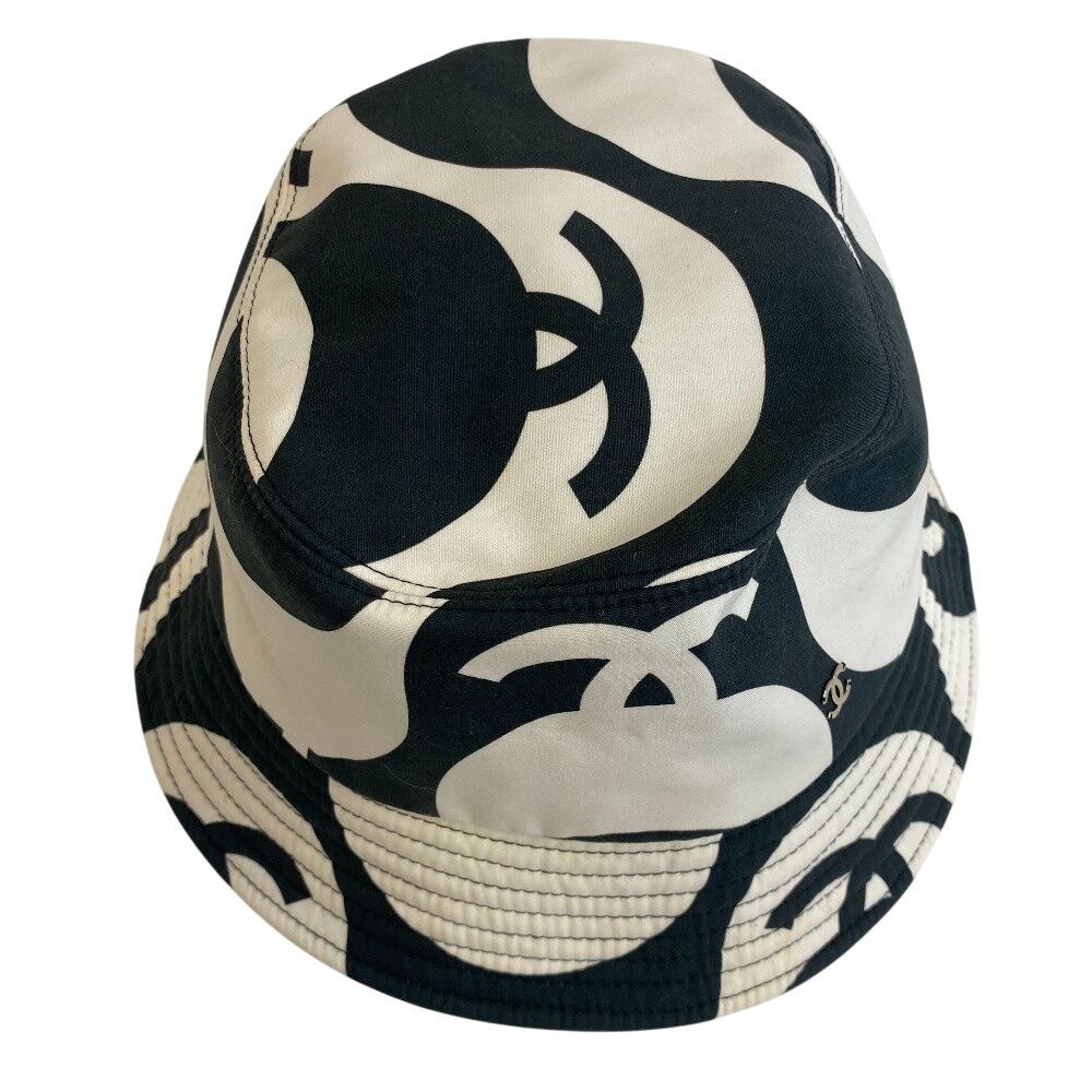 Chanel Bucket Hat CC Logo Cotton Hat Black — view 3