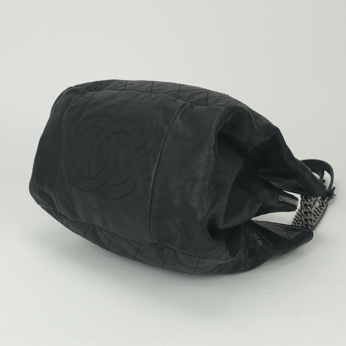 Chanel Quilted Tote Shoulder Bag Caviar Leather Black Silver Chain — view 5
