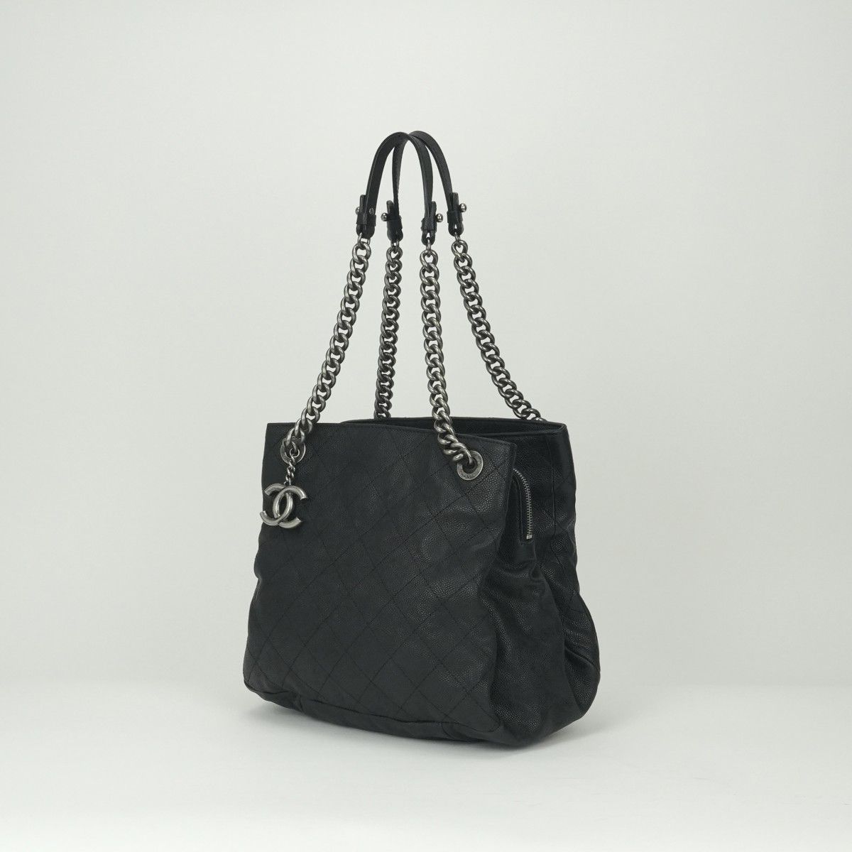 Chanel Quilted Tote Shoulder Bag Caviar Leather Black Silver Chain — view 2