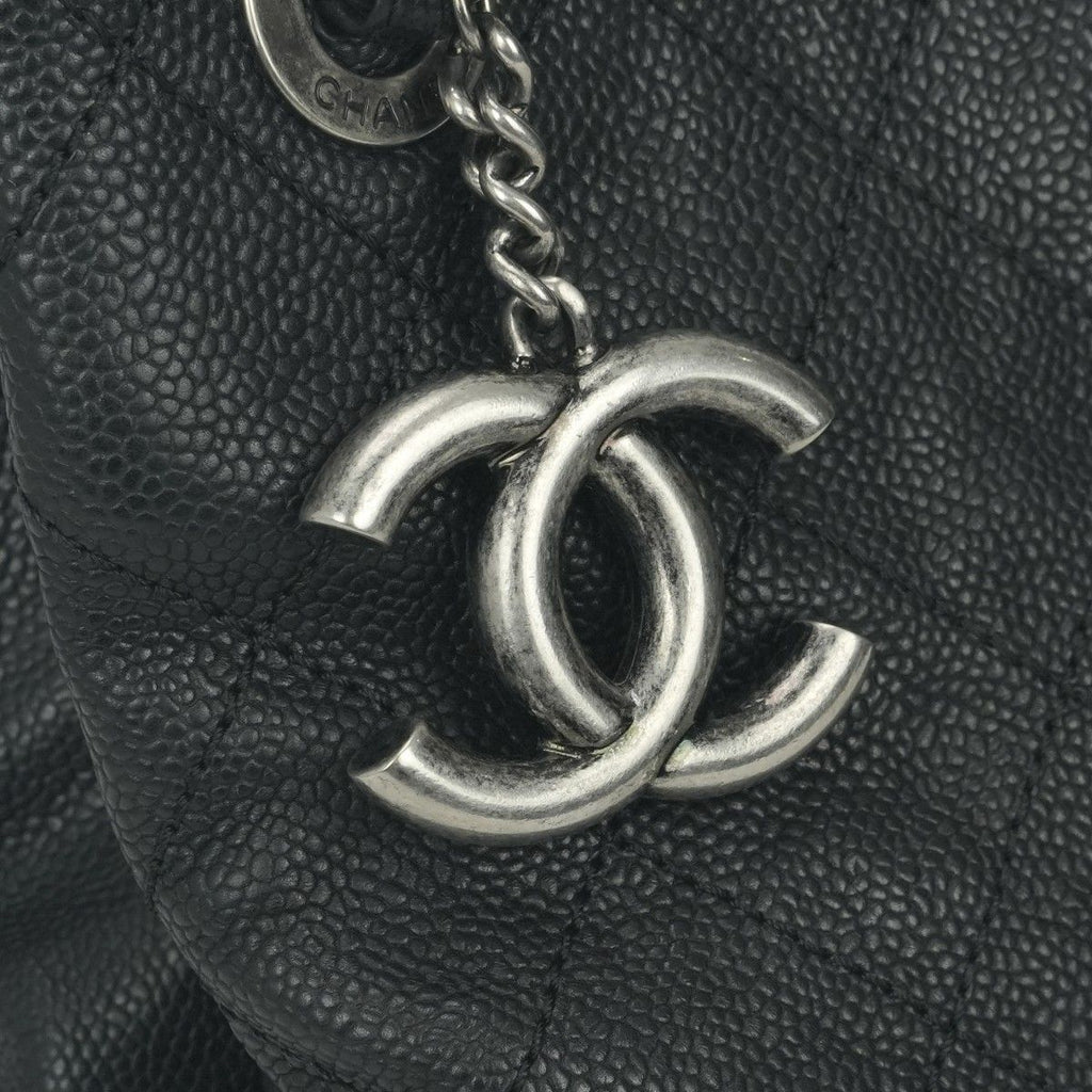 Chanel Quilted Tote Shoulder Bag Caviar Leather Black Silver Chain — view 7