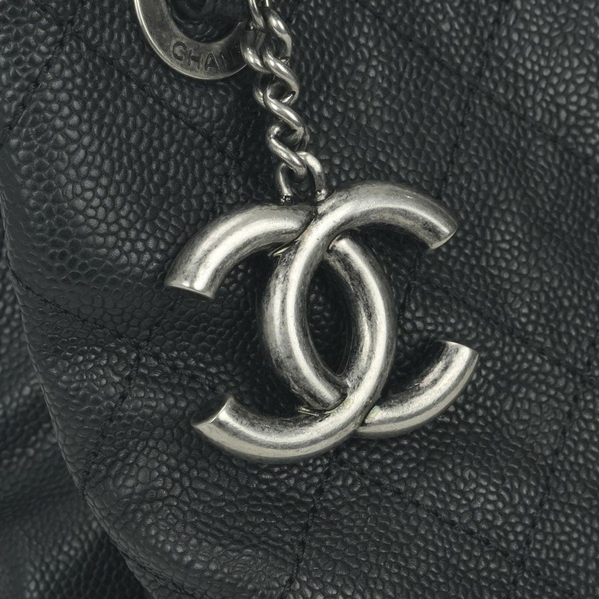Chanel Quilted Tote Shoulder Bag Caviar Leather Black Silver Chain — view 7