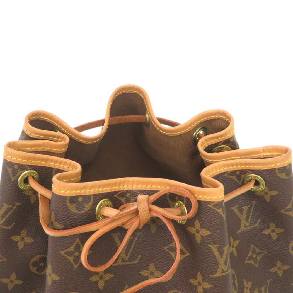 Louis Vuitton Noe Monogram Shoulder Bag — view 7