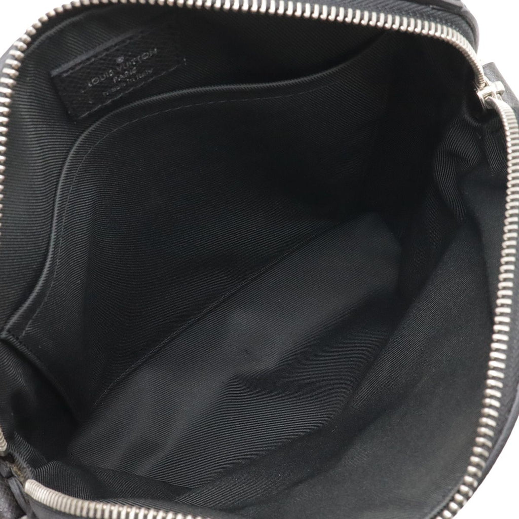 Louis Vuitton Taiga Pochette Grigori Shoulder Bag Crossbody Leather Calf — view 6