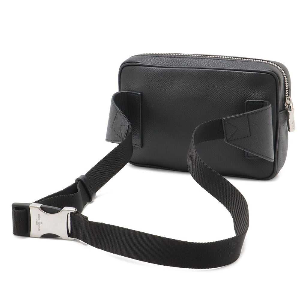 Louis Vuitton Taiga Bum Bag Outdoor Noir Black — view 2