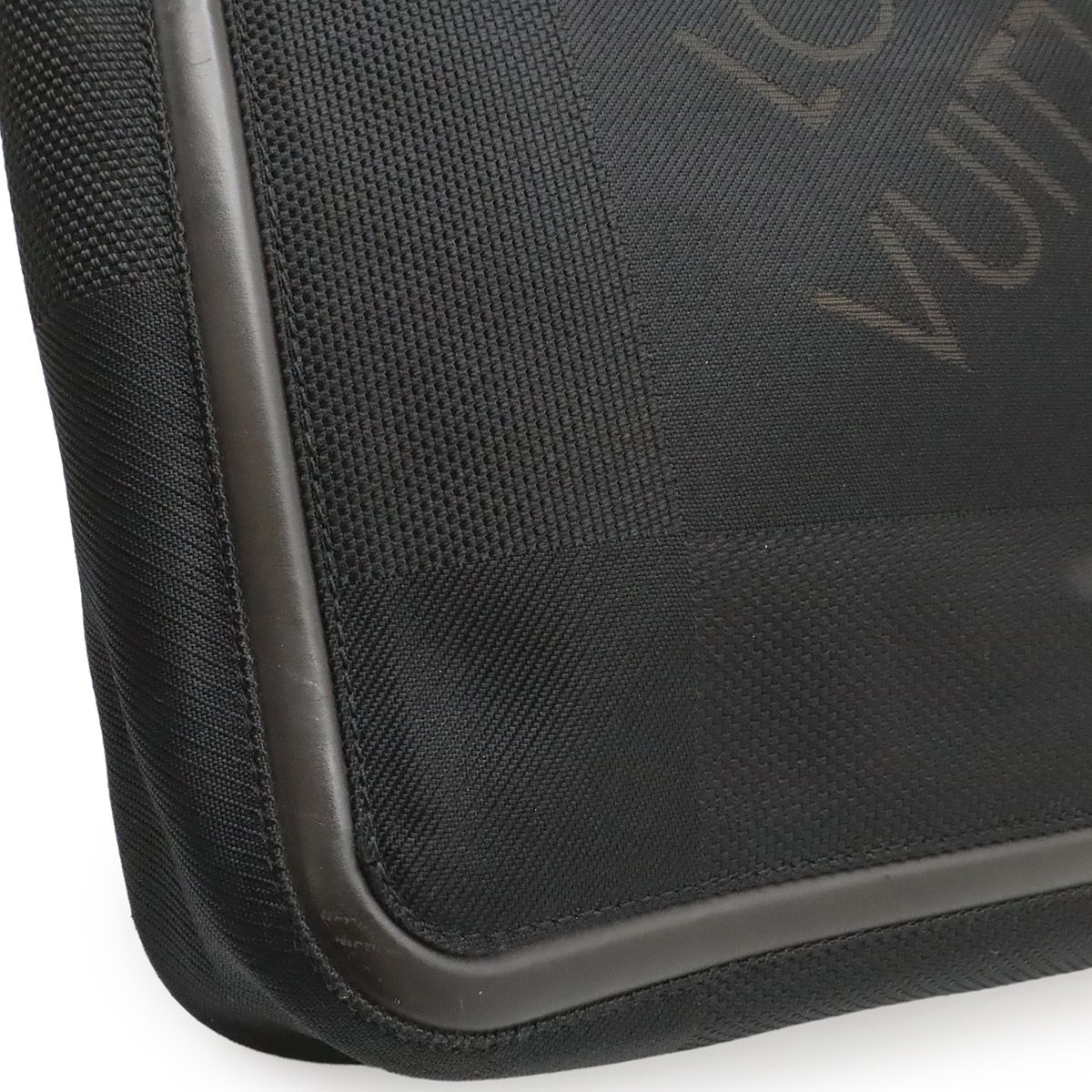 Louis Vuitton Damier Geant Companion Shoulder Bag Crossbody Noir Black — view 9