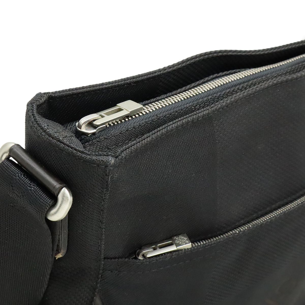 Louis Vuitton Damier Geant Companion Shoulder Bag Crossbody Noir Black — view 5