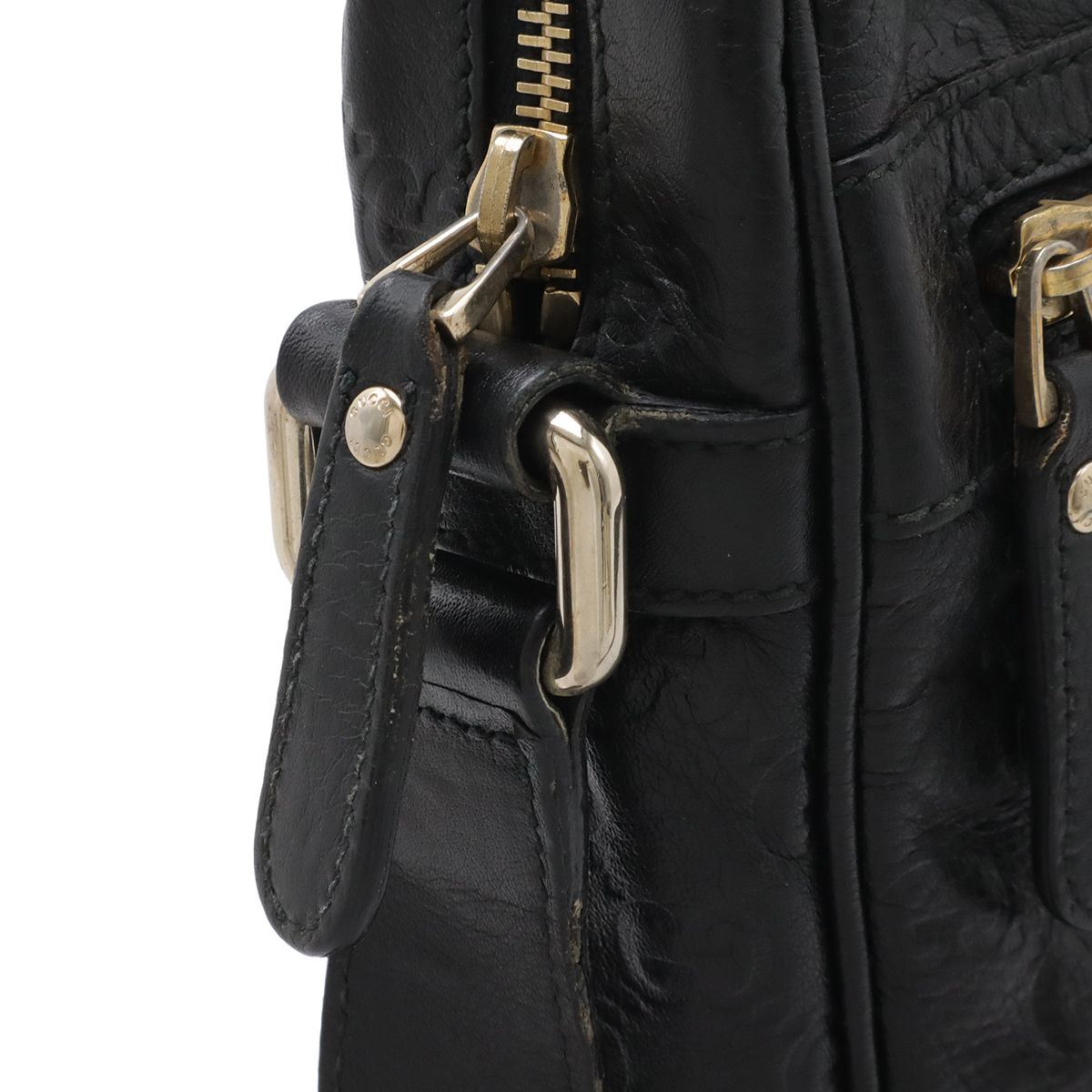 Gucci Guccissima Shoulder Bag Crossbody Leather Black Gold — view 4