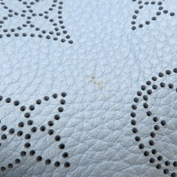 Louis Vuitton Mahina Bela Shoulder Bag — view 8