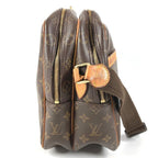 Louis Vuitton Shoulder Bag Reporter GM Monogram Canvas Brown — view 4