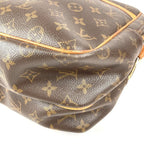 Louis Vuitton Shoulder Bag Reporter GM Monogram Canvas Brown — view 6