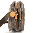 Louis Vuitton Shoulder Bag Reporter GM Monogram Canvas Brown — view 3