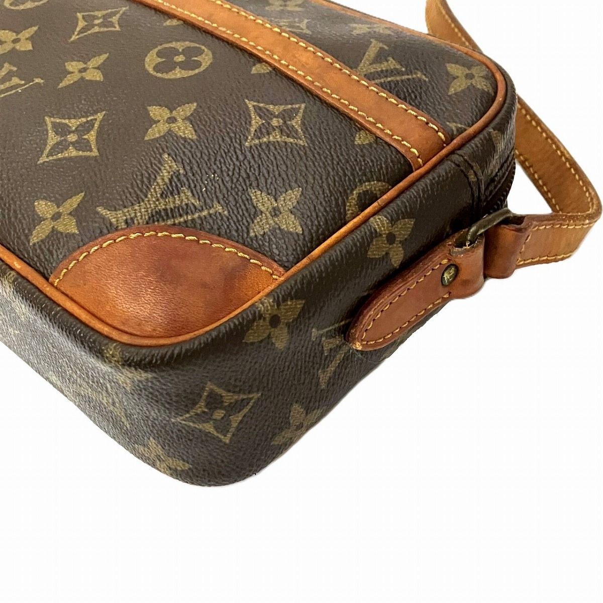 Louis Vuitton Trocadero 23 Monogram Shoulder Bag Canvas — view 8