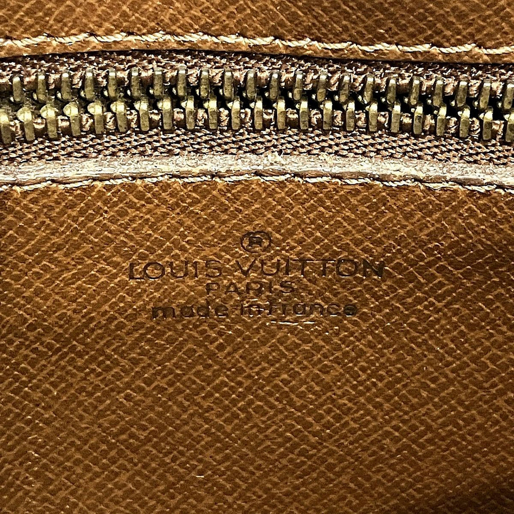 Louis Vuitton Trocadero 23 Monogram Shoulder Bag Canvas — view 4