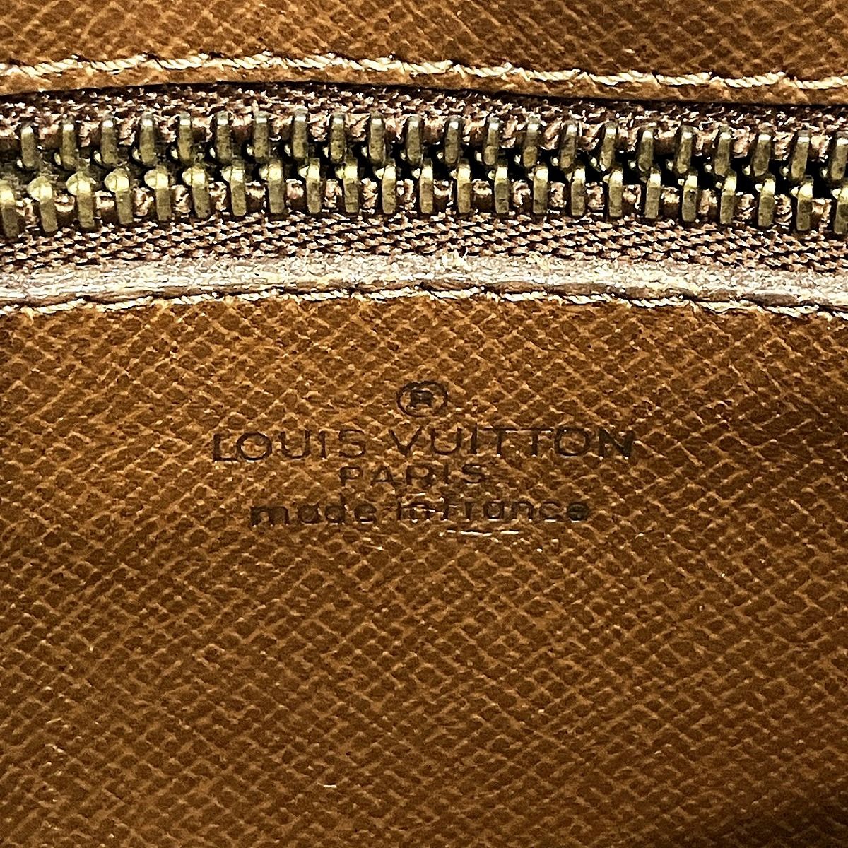 Louis Vuitton Trocadero 23 Monogram Shoulder Bag Canvas — view 4