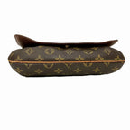 Louis Vuitton Shoulder Bag Canvas — view 3