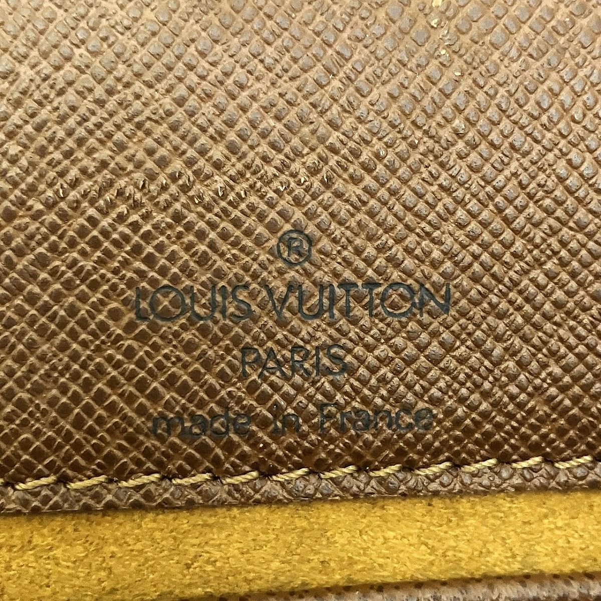 Louis Vuitton Shoulder Bag Canvas — view 4