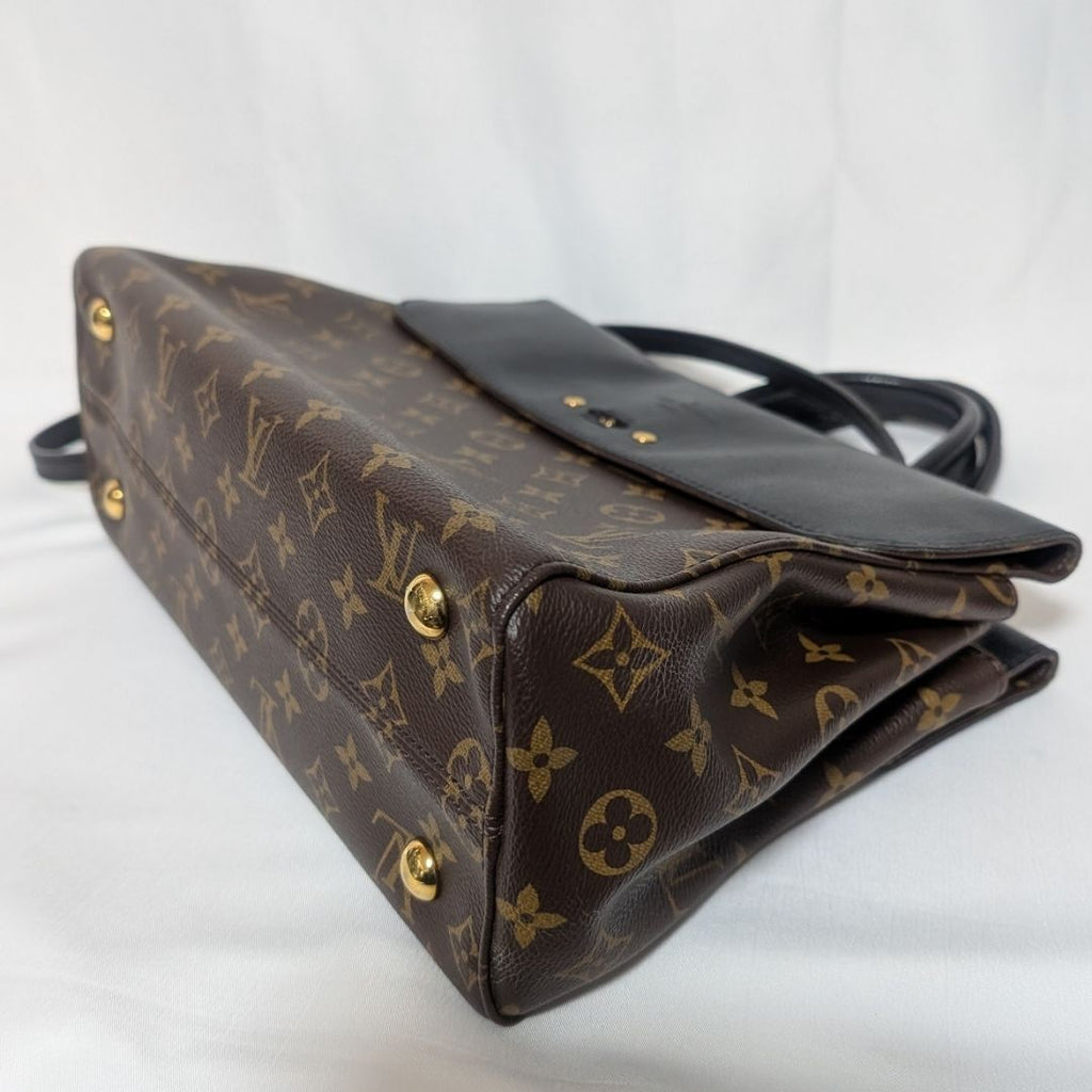 Louis Vuitton Venus Monogram Black 2-Way Handbag — view 4