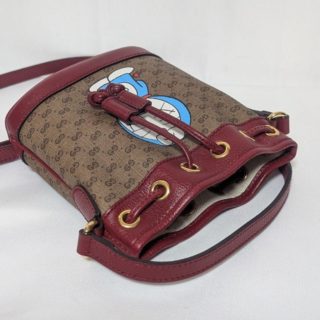 Gucci Doraemon Collaboration Micro GG Supreme Shoulder Bag — view 4