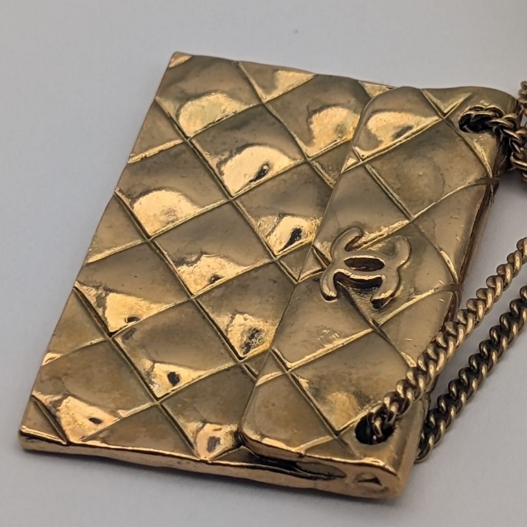 Chanel Brooch Quilted Bag Motif CC Logo — view 4