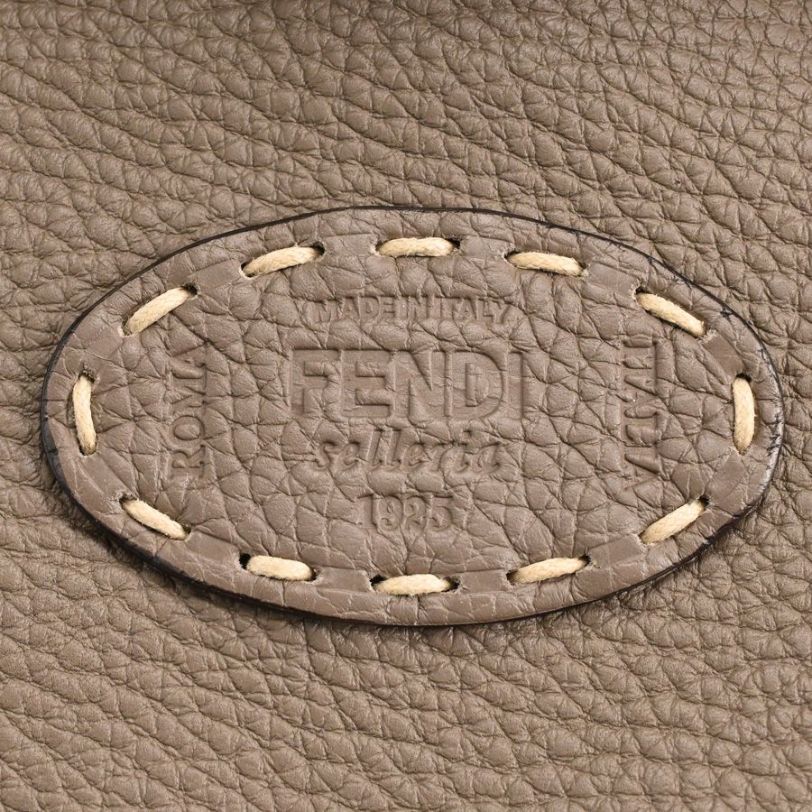 Fendi Handbag Peekaboo Icy-u — view 6