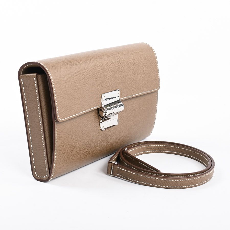 Hermes Shoulder Bag Charnier le Tougo — view 2